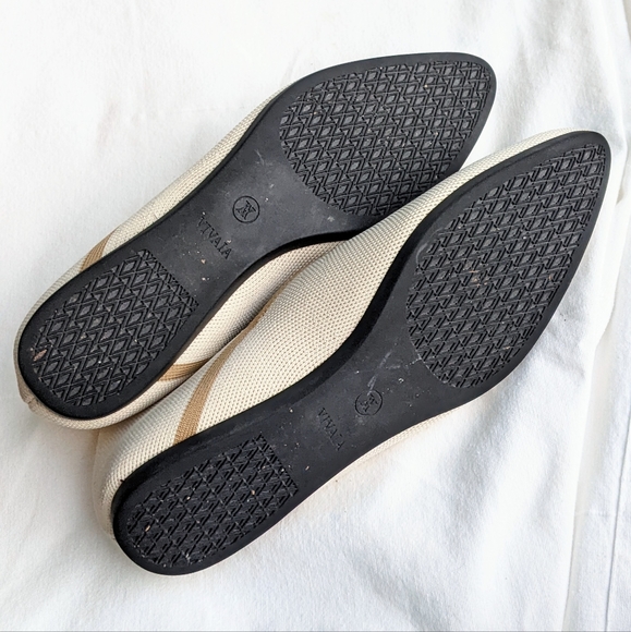 Eco-Friendly! Vivaia Pointed Toe V-Cut Flats - Picture 11 of 13